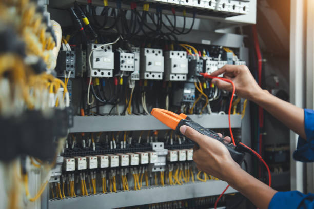 Best Electrical Contractors for Businesses  in Meadowood, PA